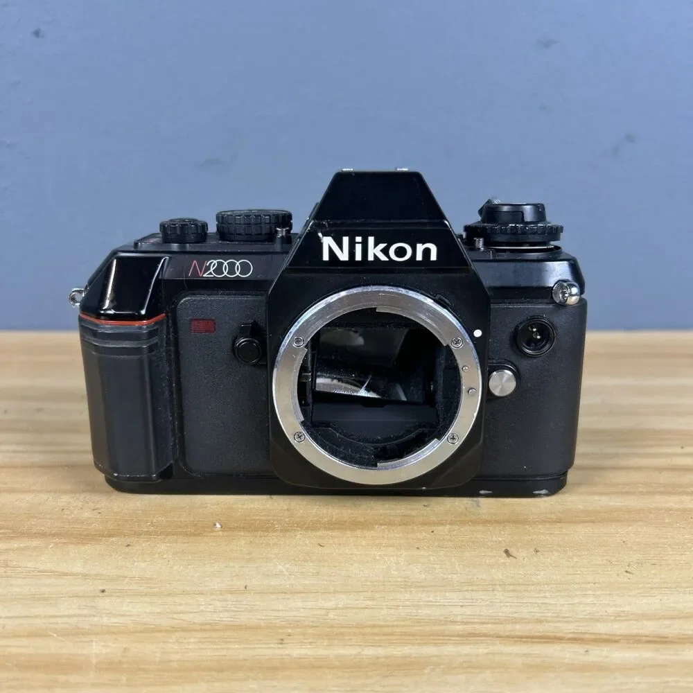 NIKON N2000 Automatic Camera (Body Only) *SELLING AS IS/UNTESTED*